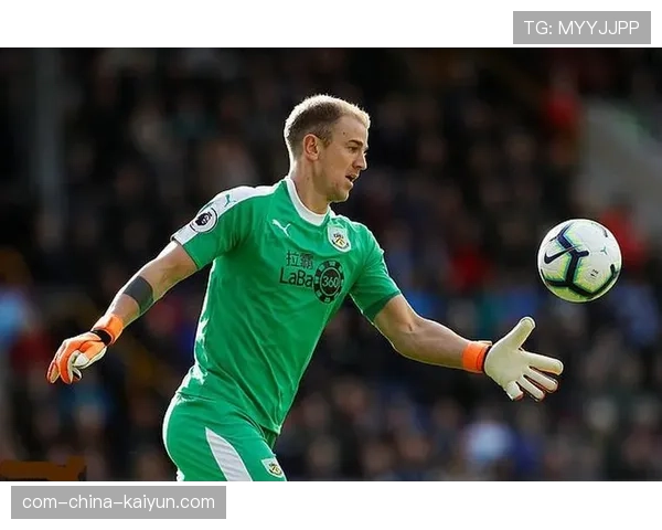 哈特曼助攻能力突出 伯恩利后卫贡献引人注目